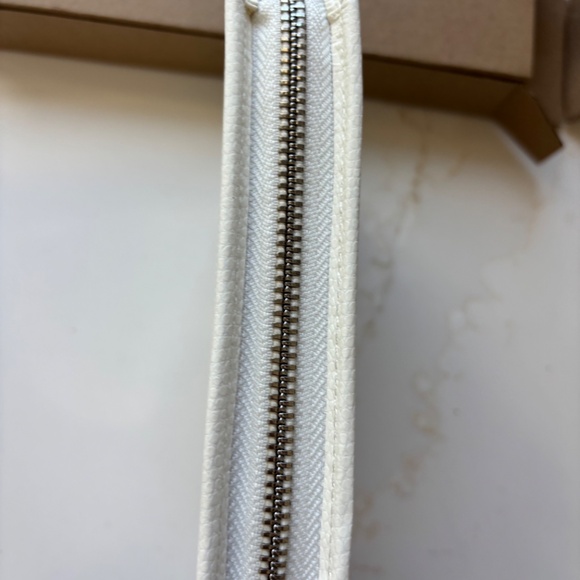 NIB Pottery Barn white leather travel jewelry case - Picture 6 of 6